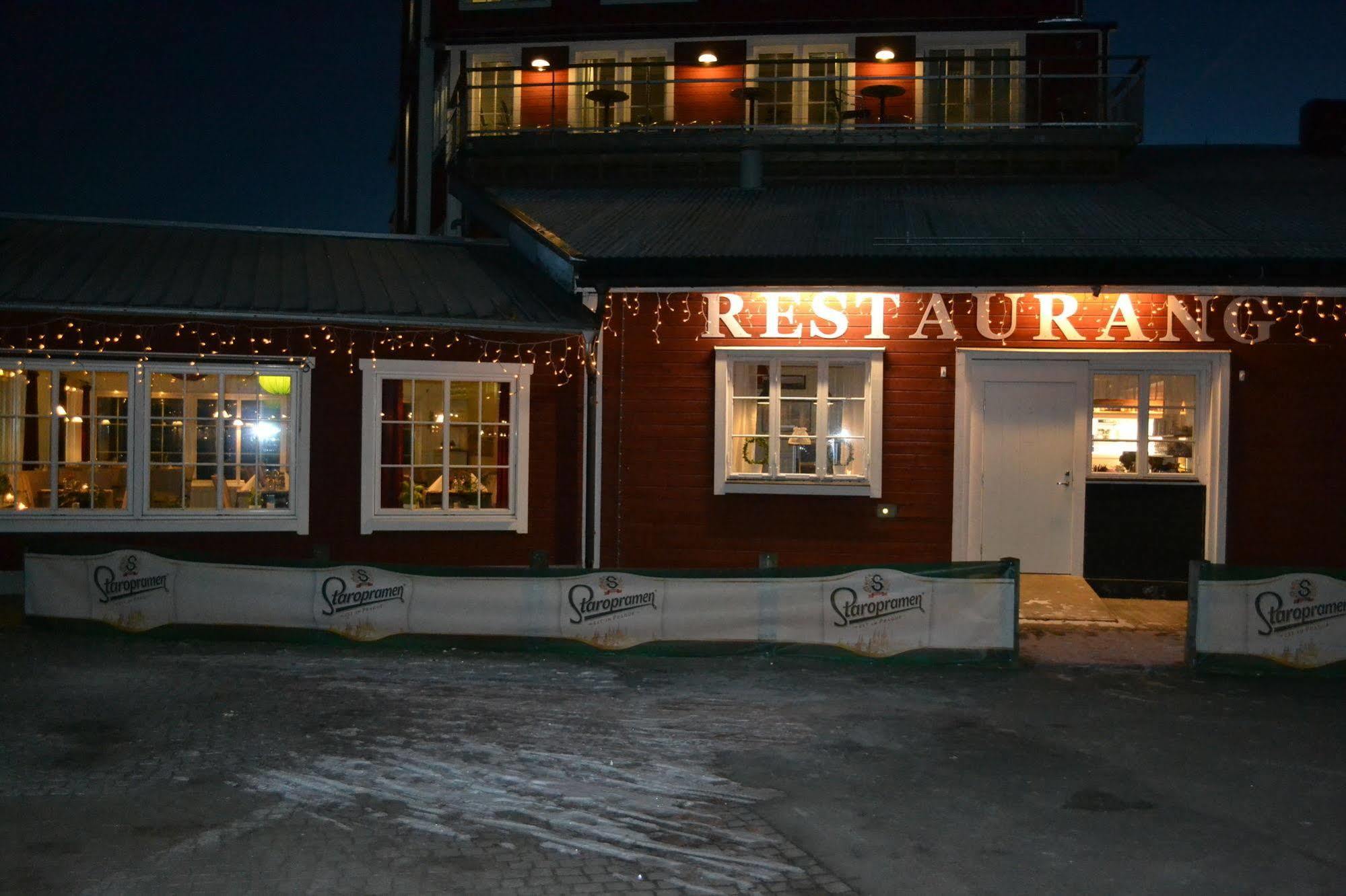 Hotell Nostalgi Motala Exterior foto
